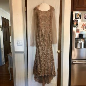 Mon Cheri Montage evening gown WITH accessories